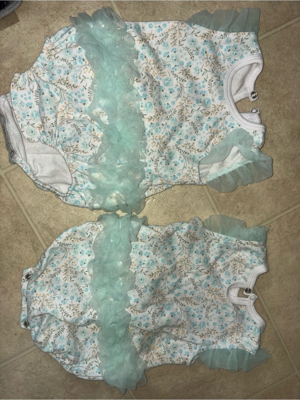 Twin- Mint Floral Ruffle Diaper Cover Set - Baby